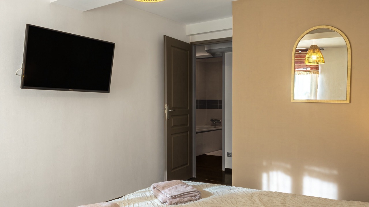 Photo of Bedroom in Montolieu