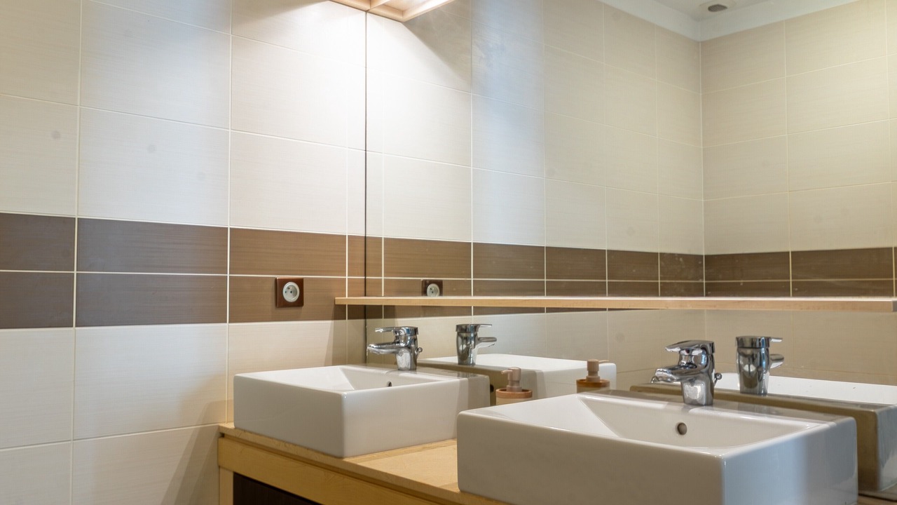 Photo of Bathroom in Montolieu