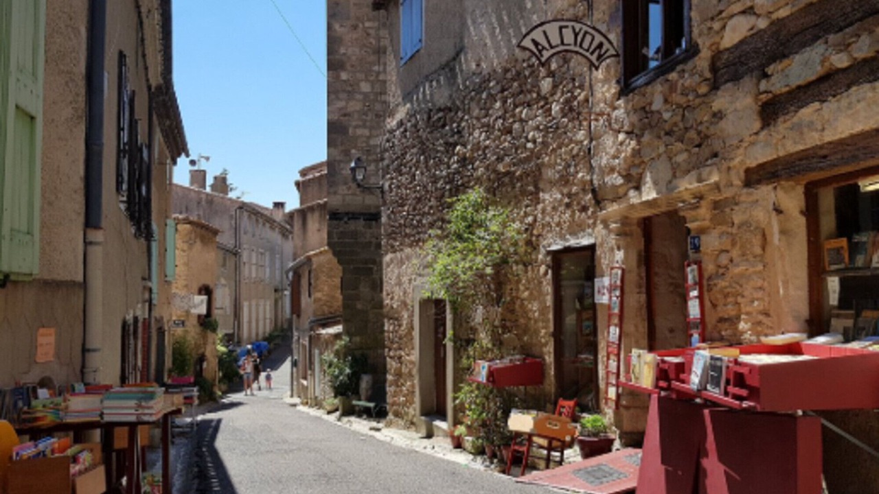 Photo of Others in Montolieu