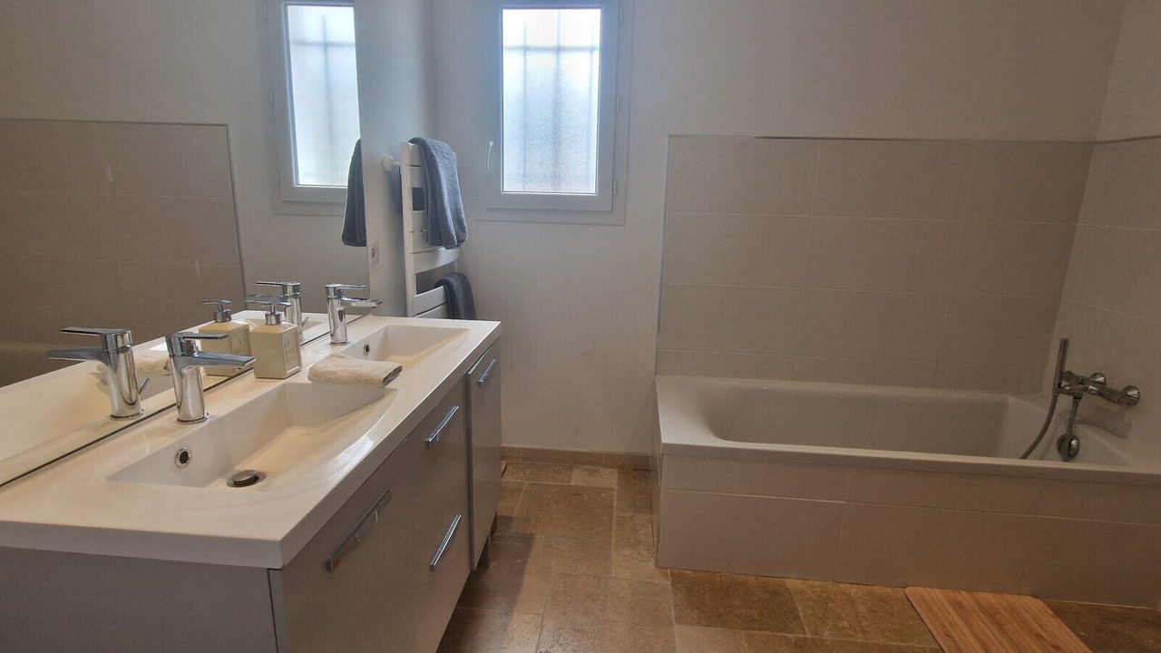 Photo of Bathroom in Montolieu