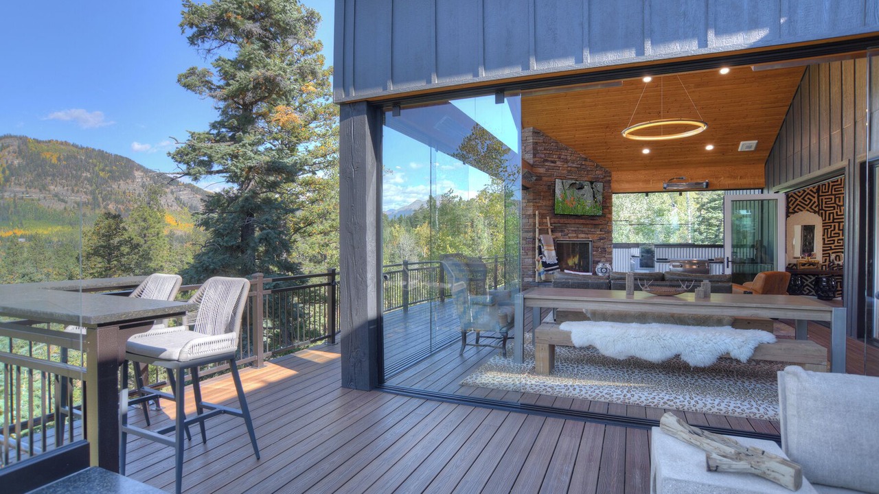 Photo of Outdoor in Columbine Lake