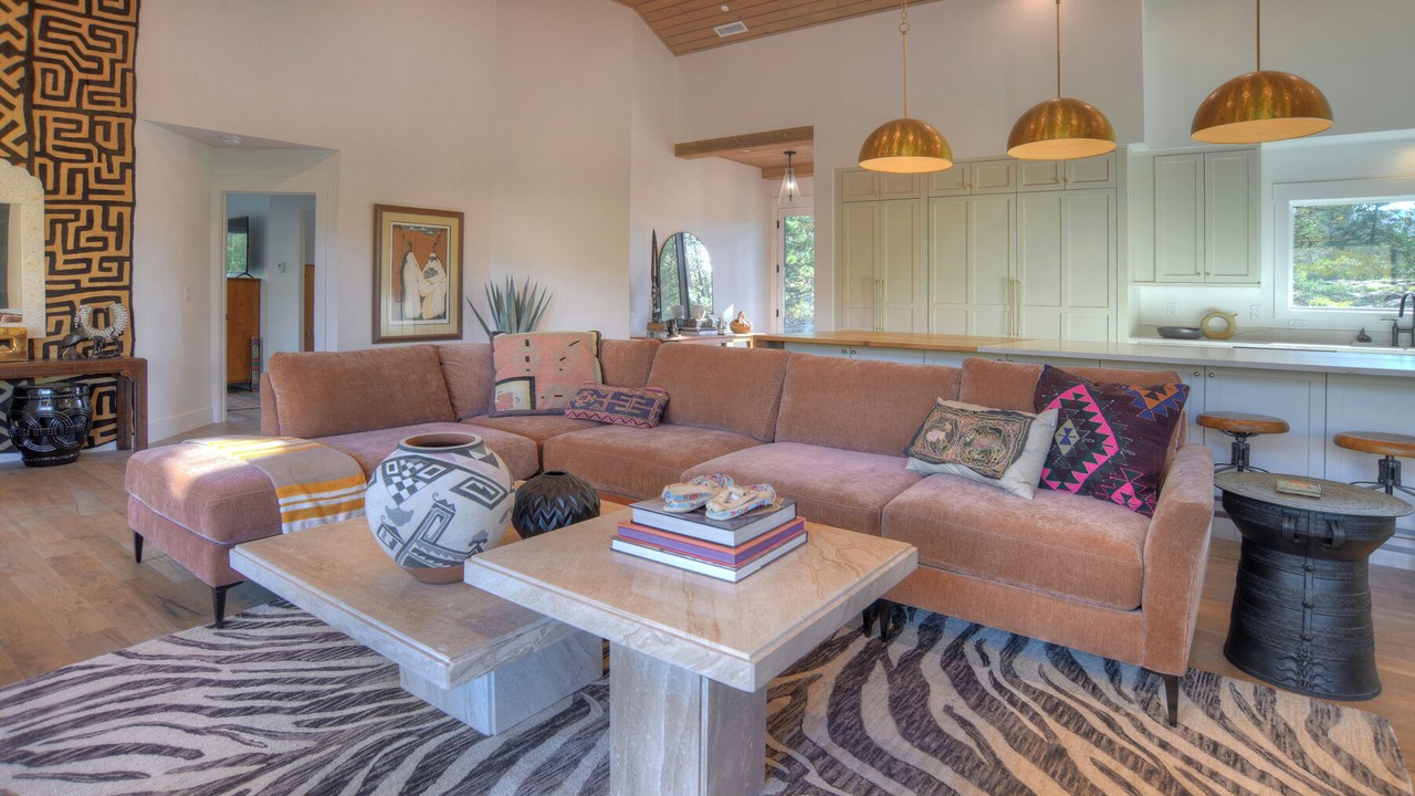 Photo of Livingroom in Columbine Lake