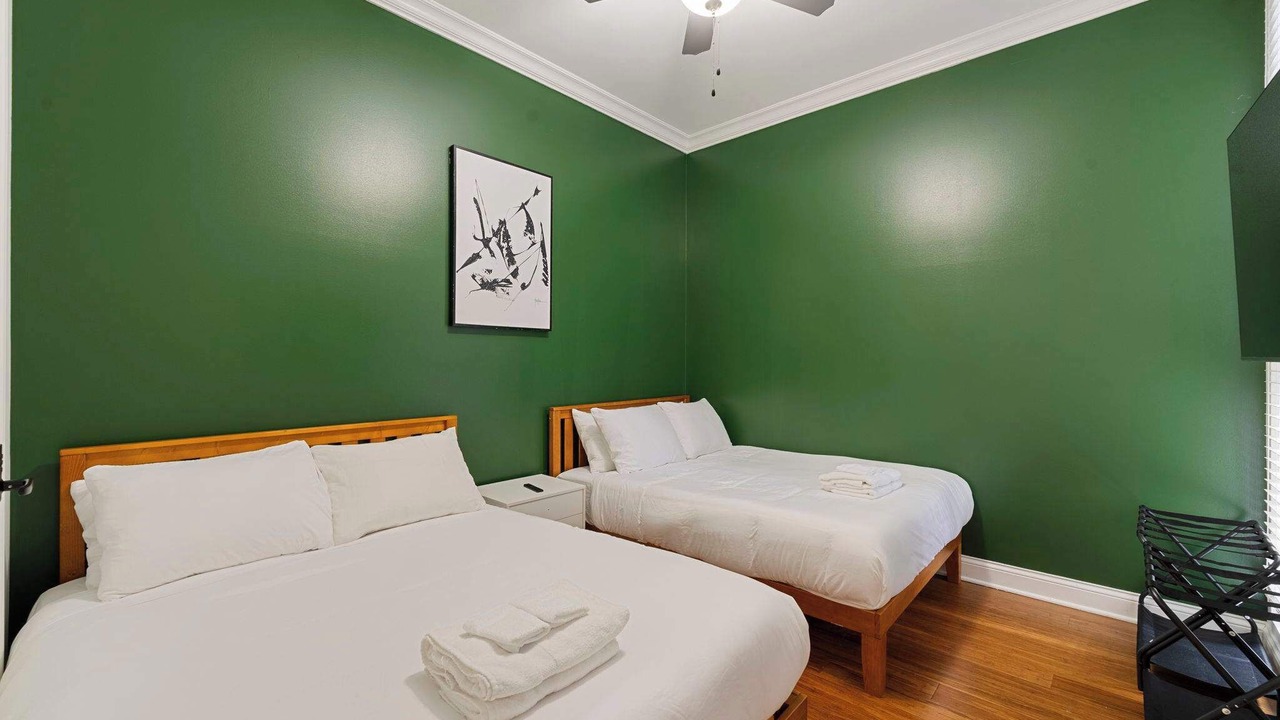 Photo of Bedroom in Near West Side