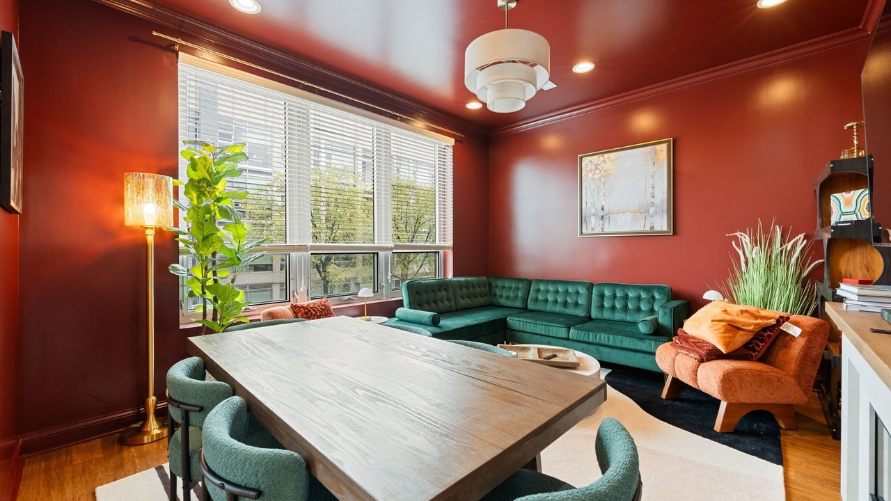 Photo of Livingroom in Near West Side