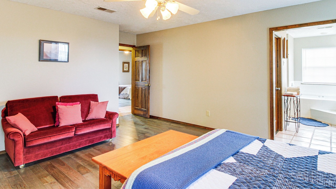 Photo of Bedroom in Edgewood