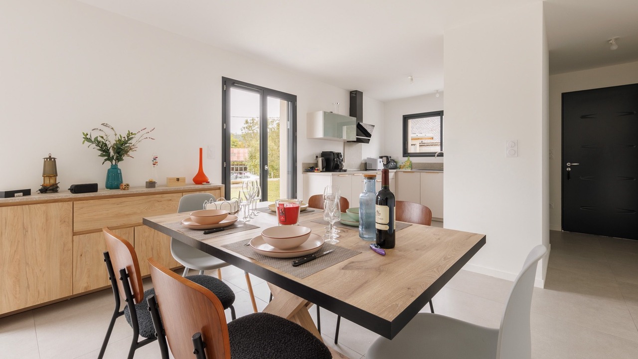 Photo of Others in Ydes