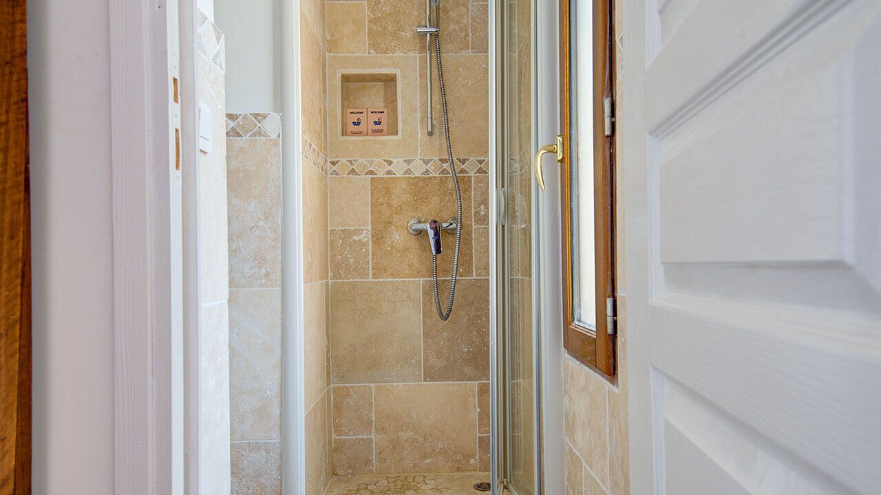 Photo of Bathroom in Rochecorbon