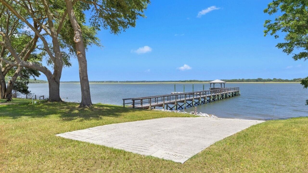 Photo of Others in Johns Island