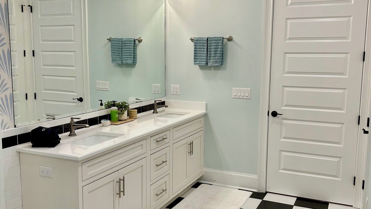 Photo of Bathroom in Johns Island