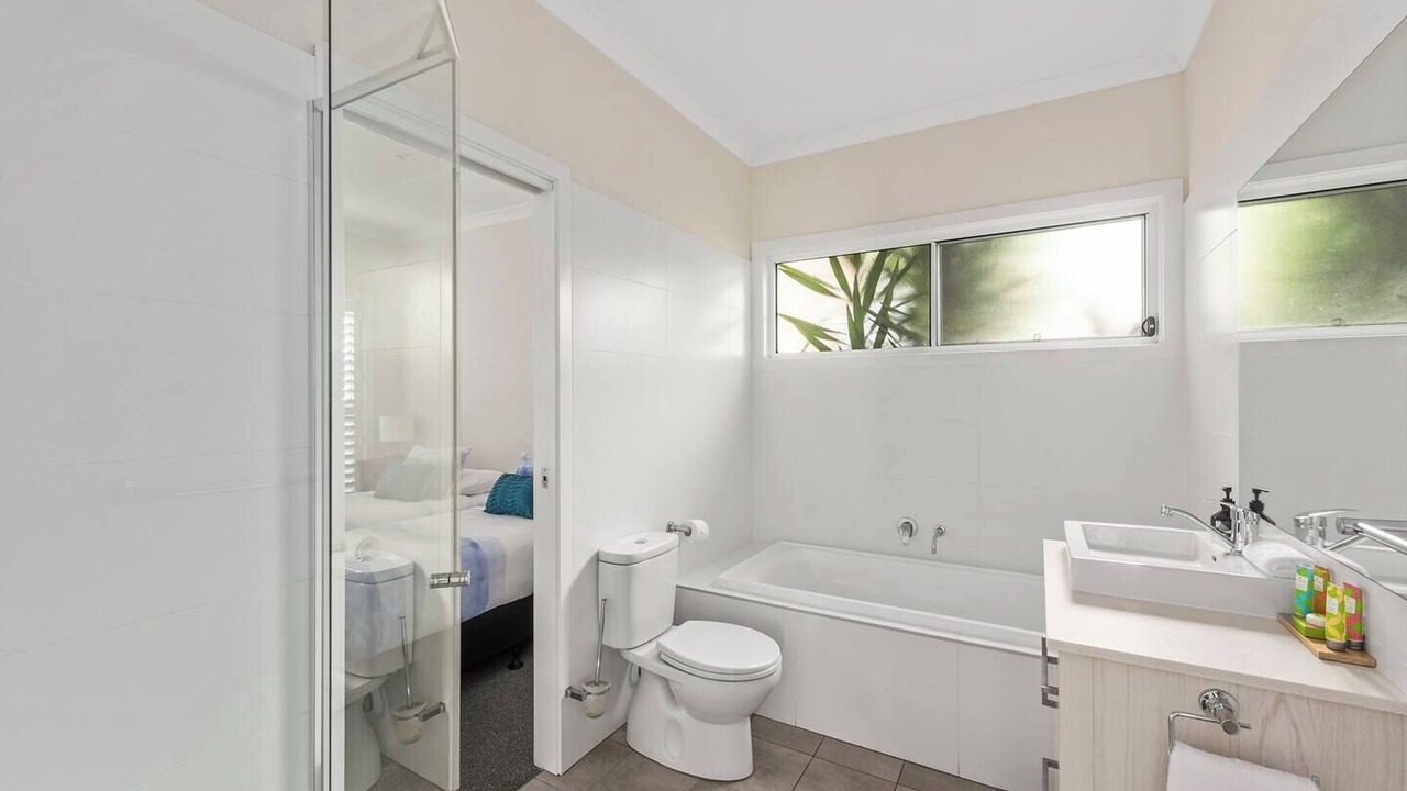 Photo of Bathroom in Huskisson