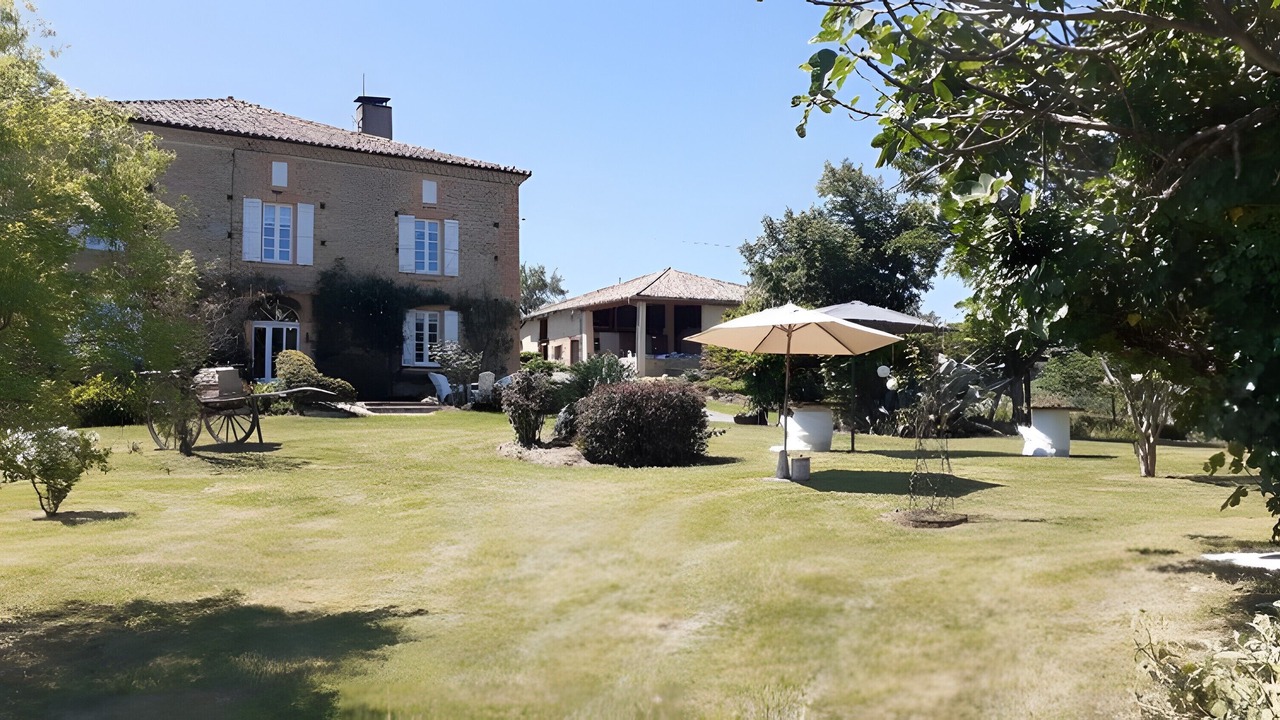 Photo of Outdoor in Saint-Frajou
