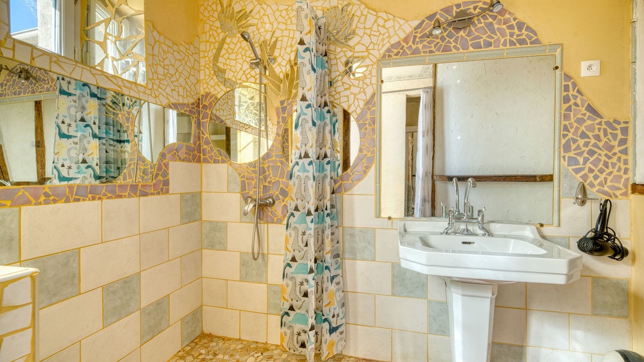 Photo of Bathroom in Saint-Frajou