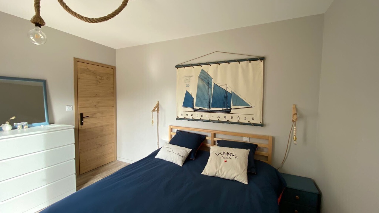 Photo of Bedroom in Plouguerneau
