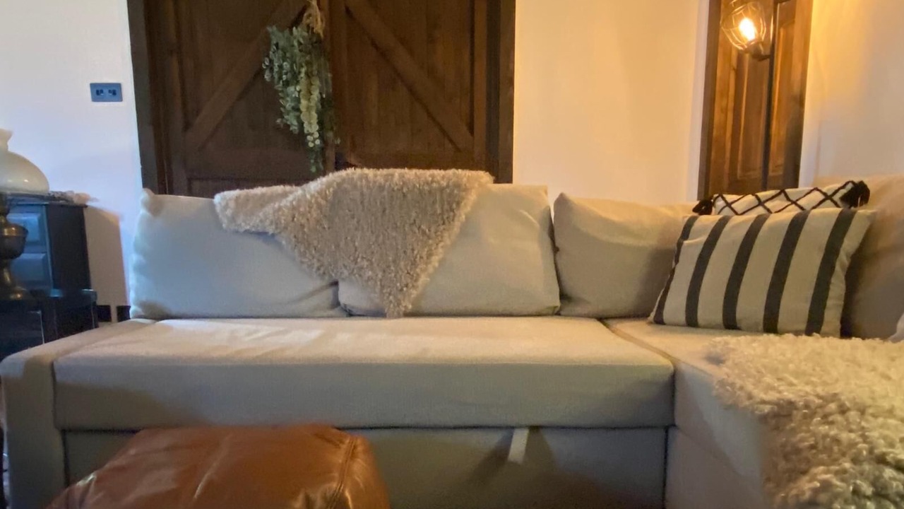 Photo of Livingroom in Ashford