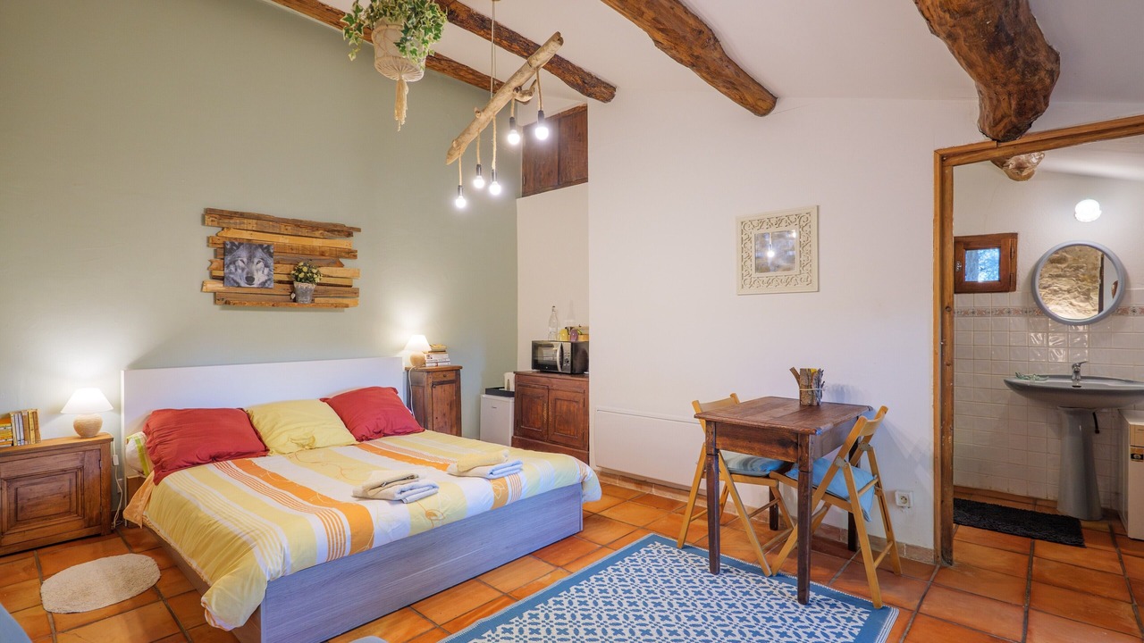 Photo of Bedroom in Banne