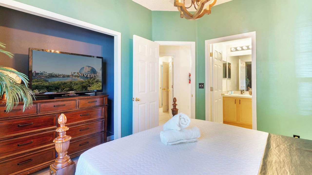 Photo of Bedroom in Seasons