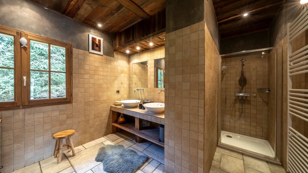 Photo of Bathroom in Chatillon-sur-Cluses