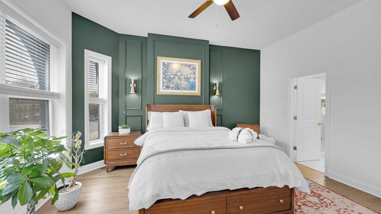 Photo of Bedroom in Bronzeville