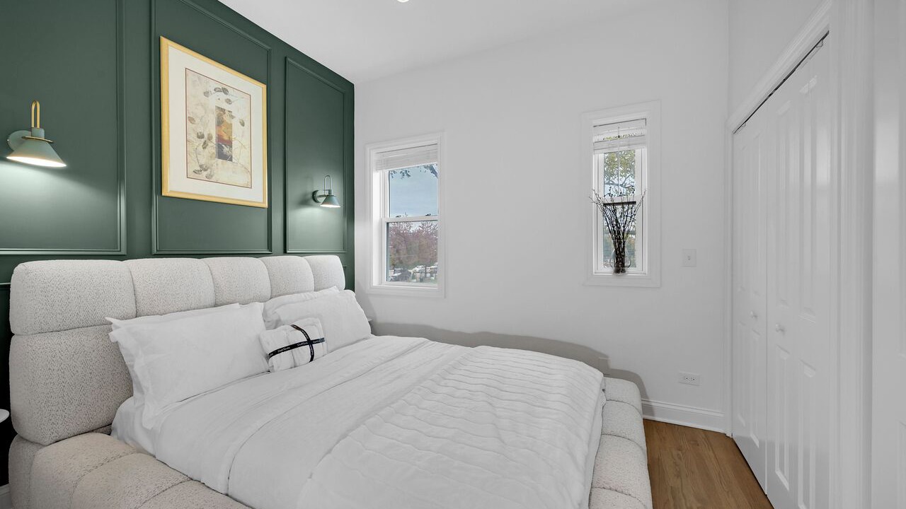 Photo of Bedroom in Bronzeville