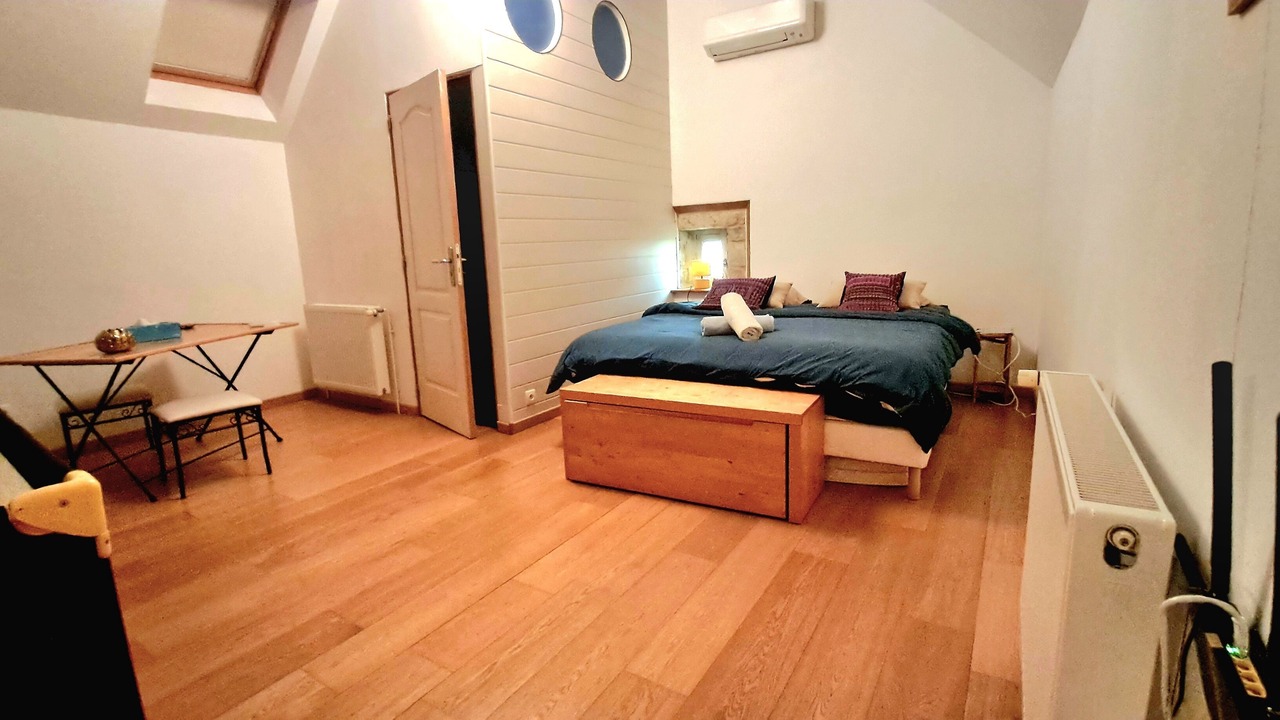 Photo of Bedroom in Poligny