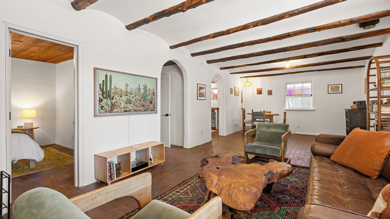 Photo of Livingroom in Southside