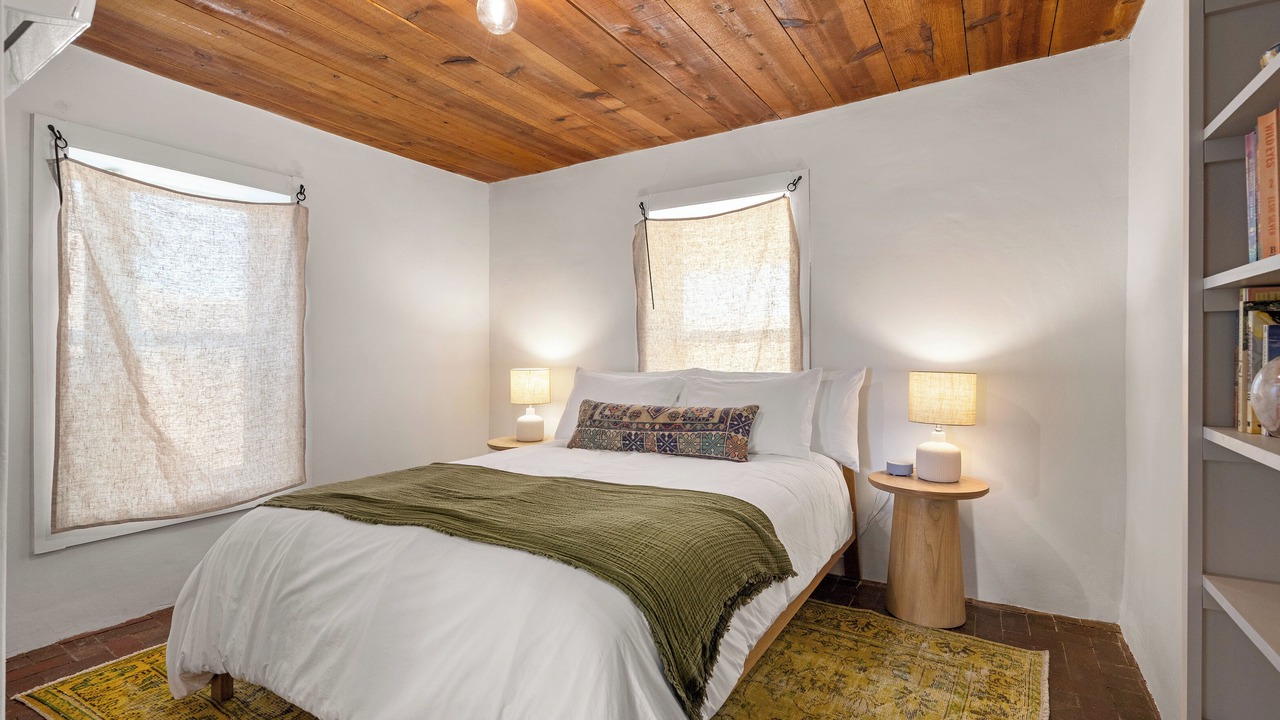 Photo of Bedroom in Southside