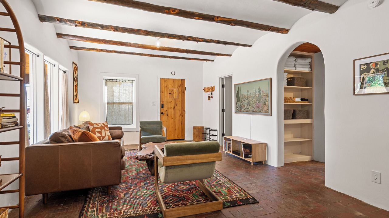 Photo of Livingroom in Southside