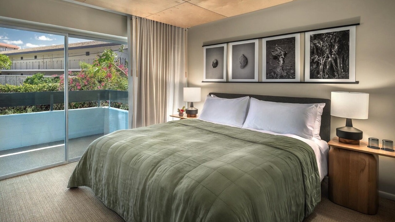 Photo of Others in Historic Kailua Village