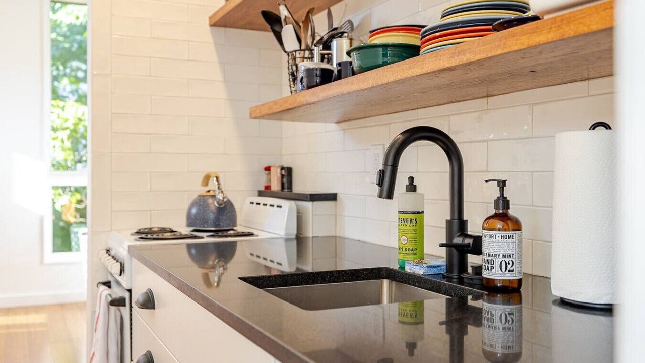 Photo of Kitchen in North Downtown