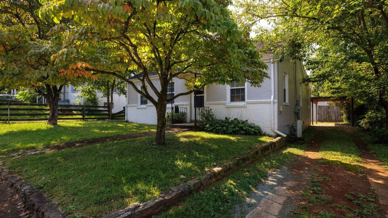 Photo of Outdoor in Woolen Mills
