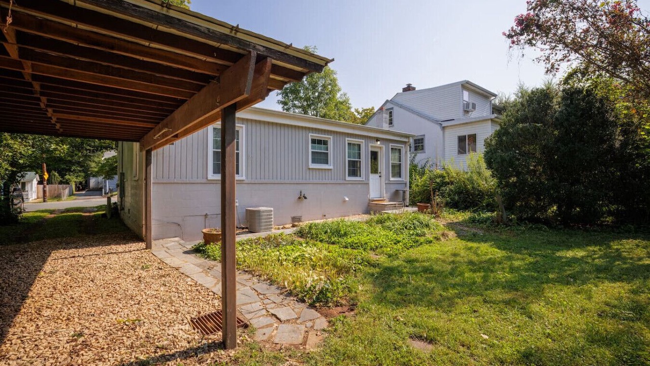 Photo of Outdoor in Woolen Mills