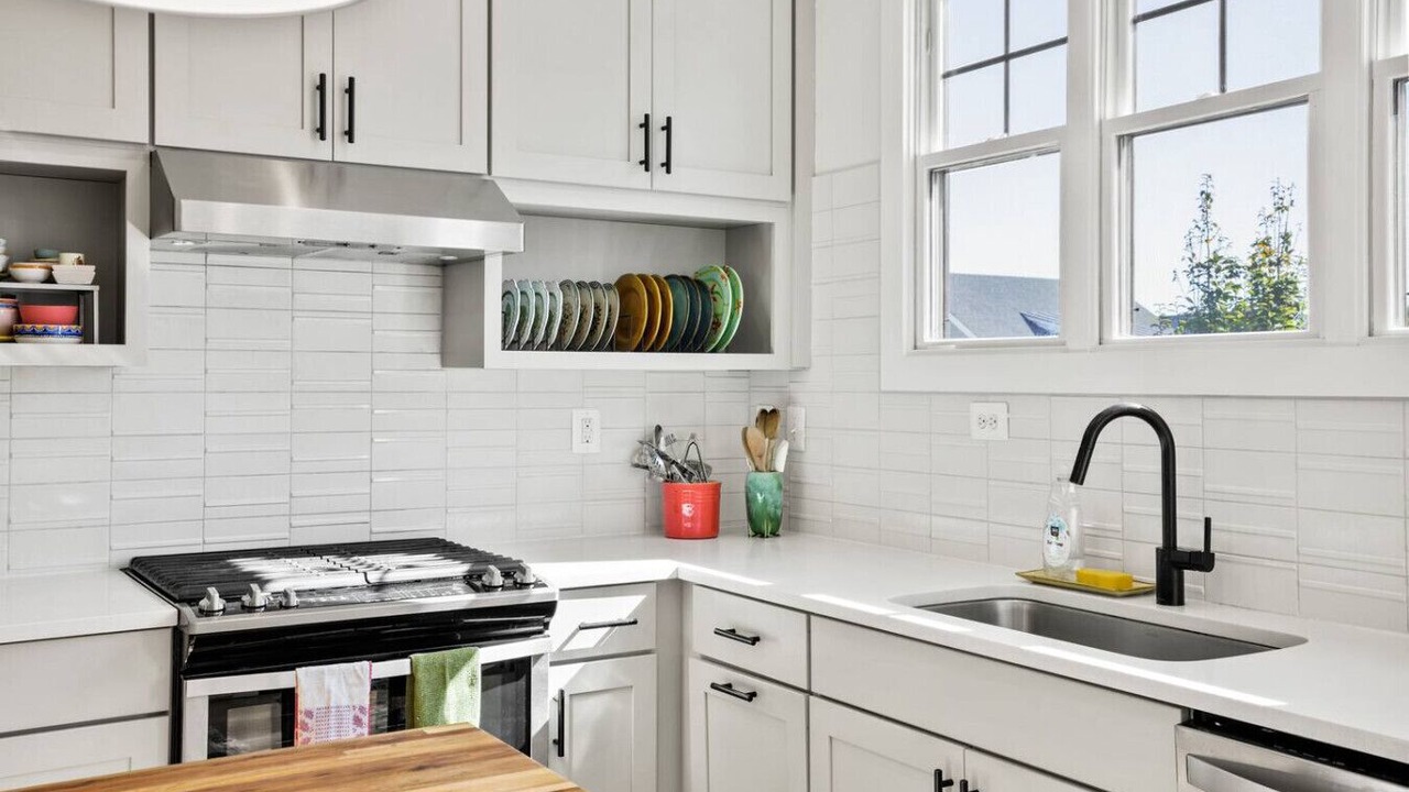 Photo of Kitchen in Locust Grove