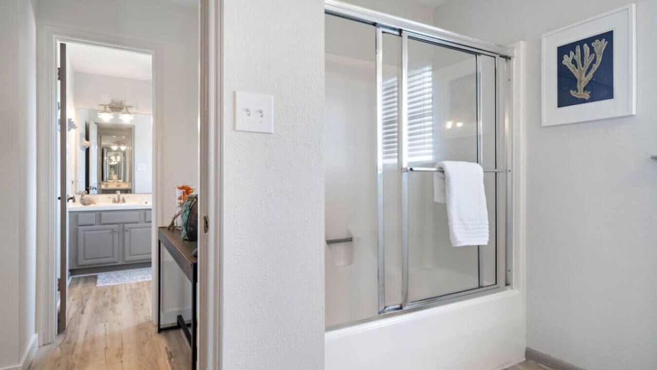 Photo of Bathroom in Pointe San Luis
