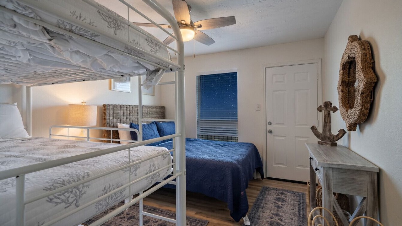 Photo of Bedroom in Pointe San Luis