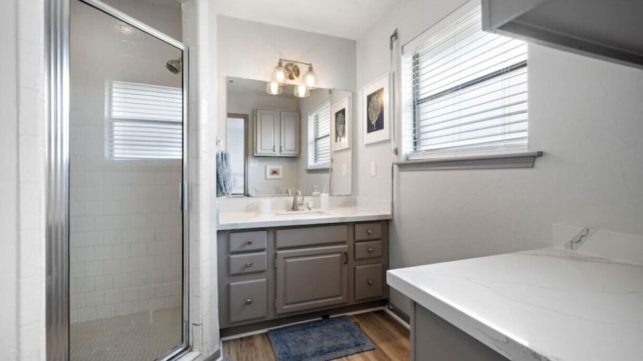 Photo of Bathroom in Pointe San Luis