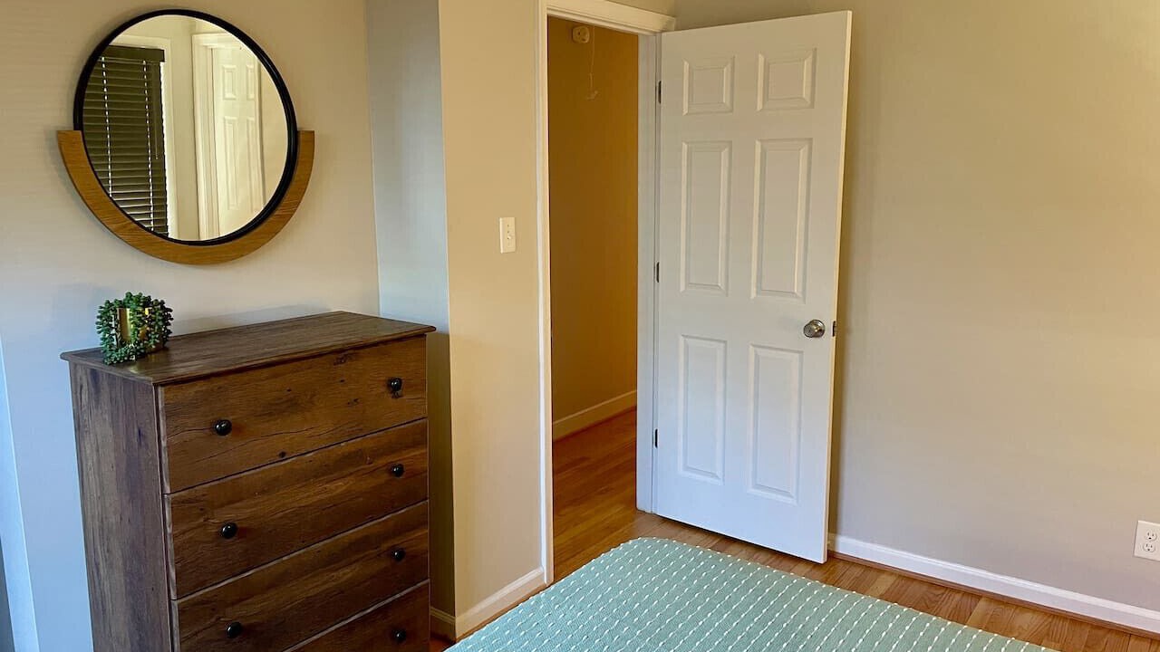 Photo of Bedroom in Locust Grove
