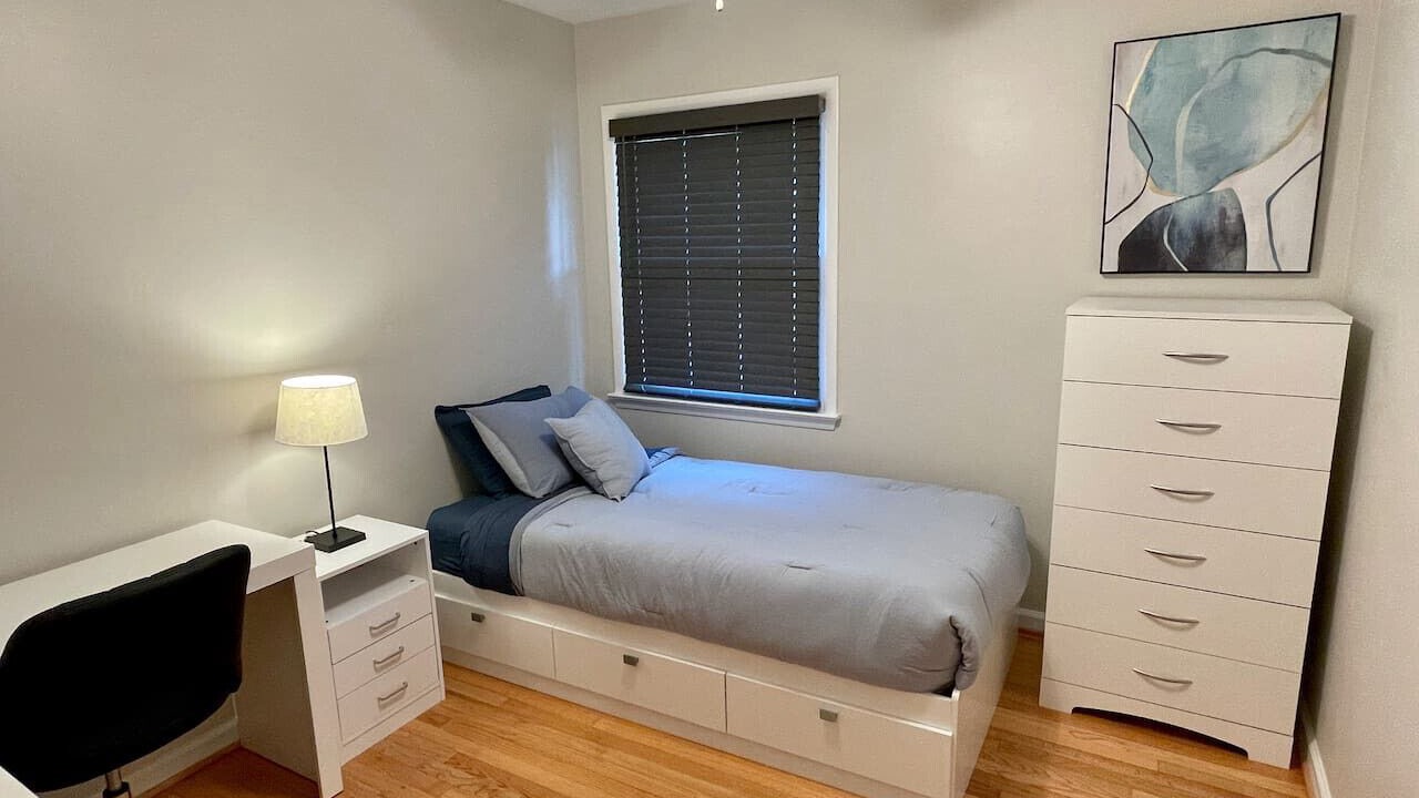 Photo of Bedroom in Locust Grove