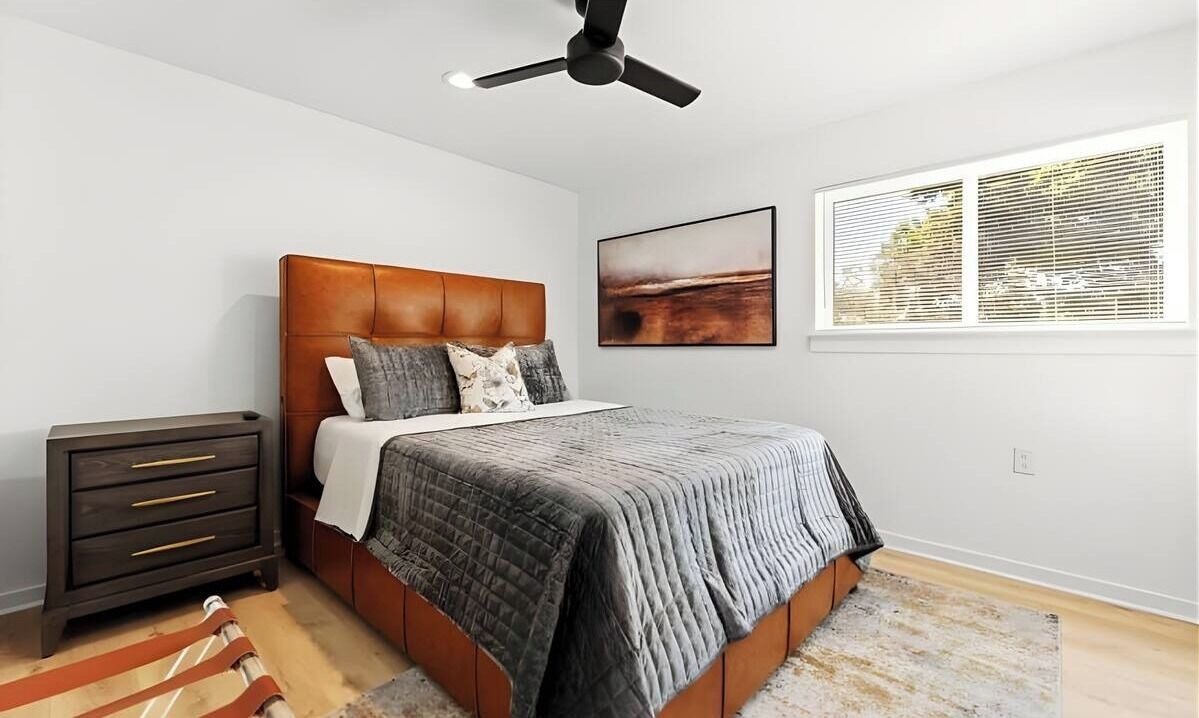 Photo of Bedroom in University