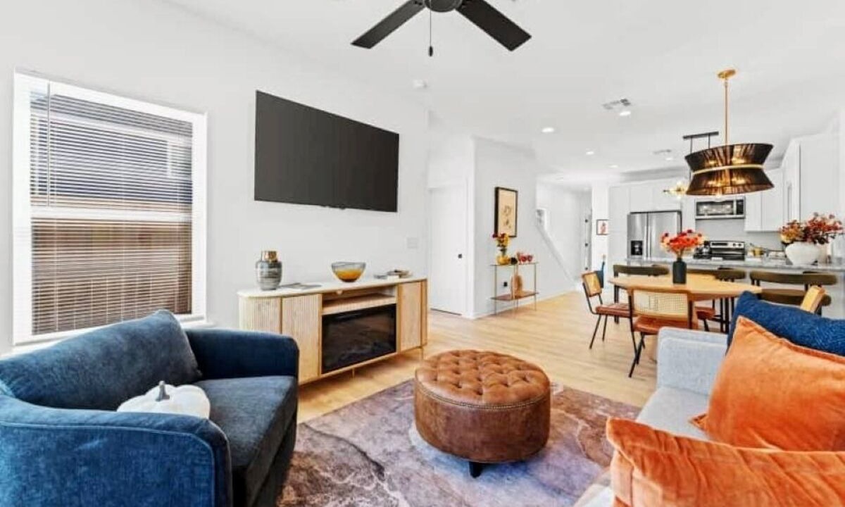 Photo of Livingroom in University