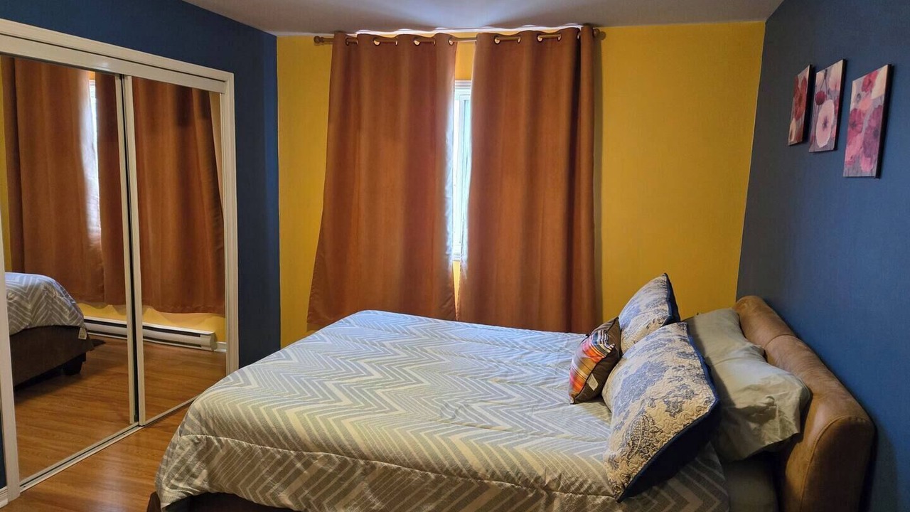 Photo of Bedroom in Vaudreuil
