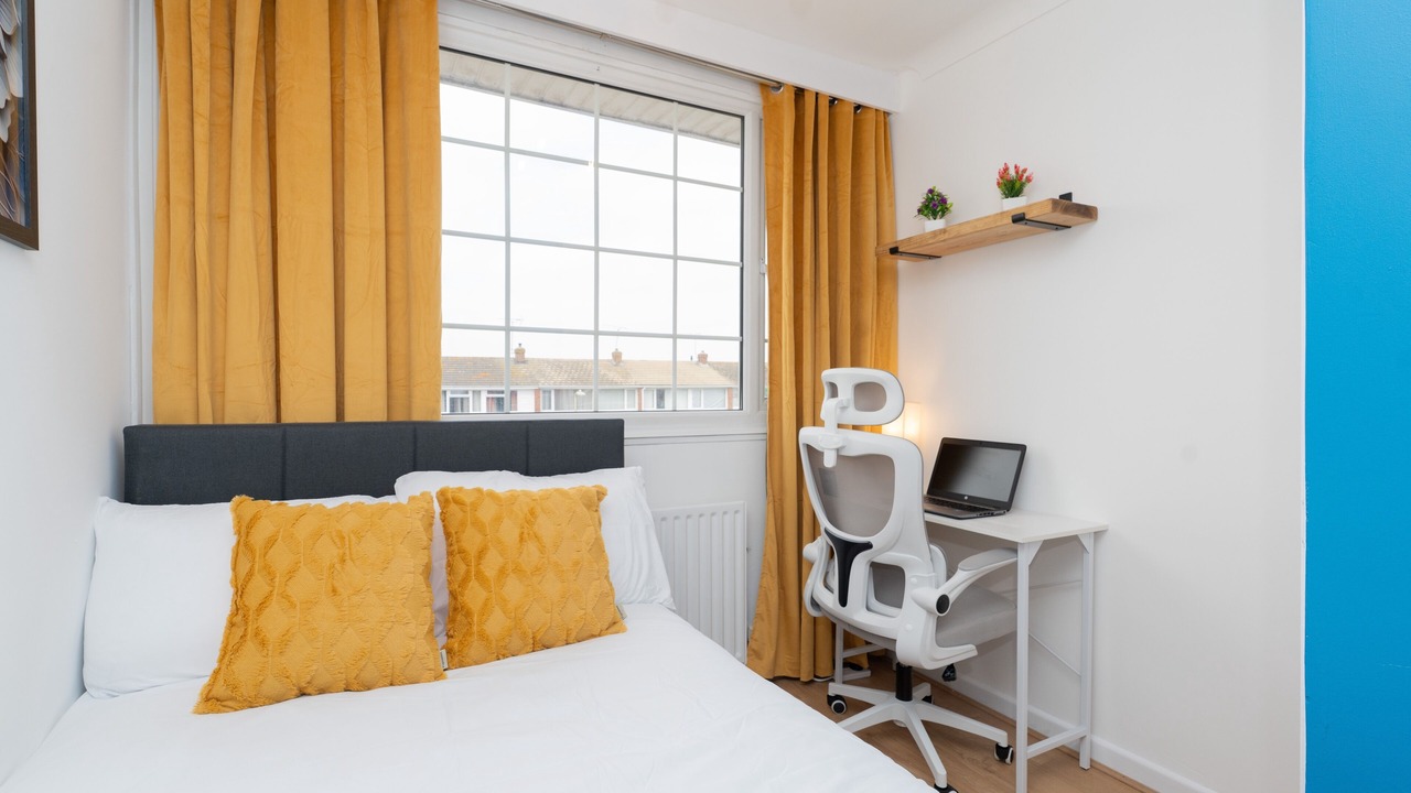 Photo of Bedroom in Waterlooville