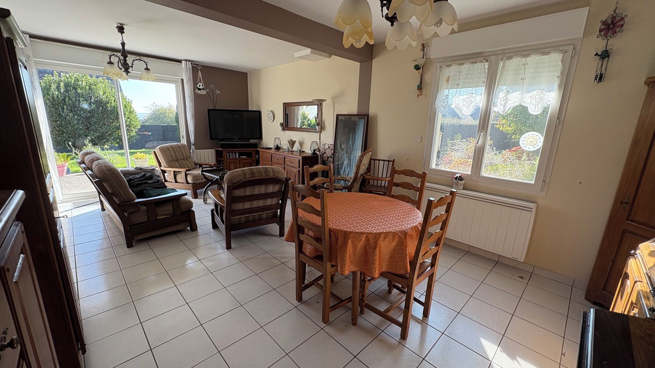 Photo of Livingroom in Saint-Quentin-sur-le-Homme