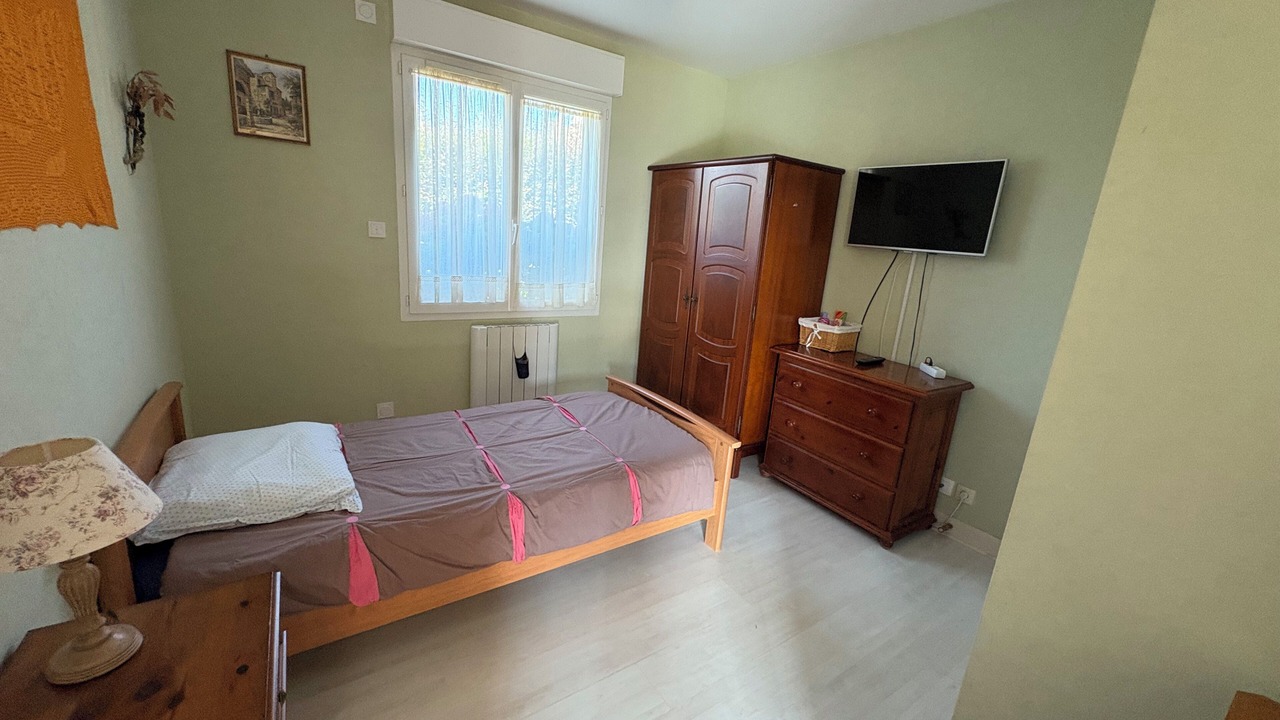 Photo of Bedroom in Saint-Quentin-sur-le-Homme