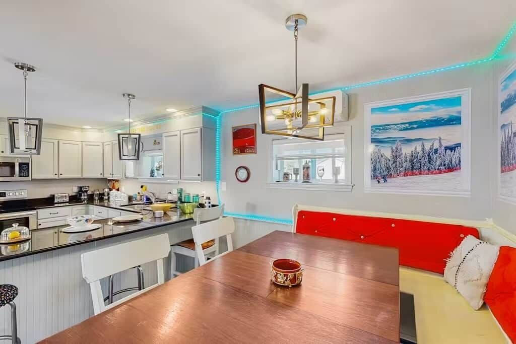 Photo of Others in Pittsfield