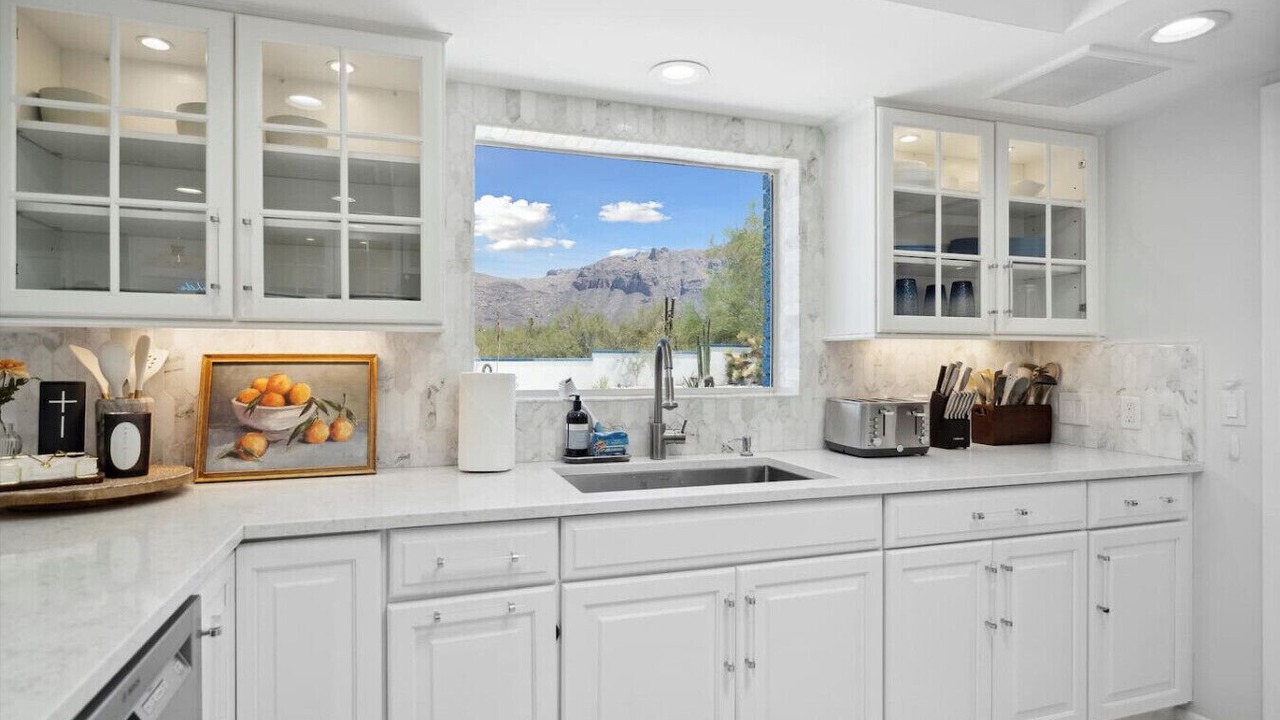 Photo of Kitchen in Catalina Foothills Estates