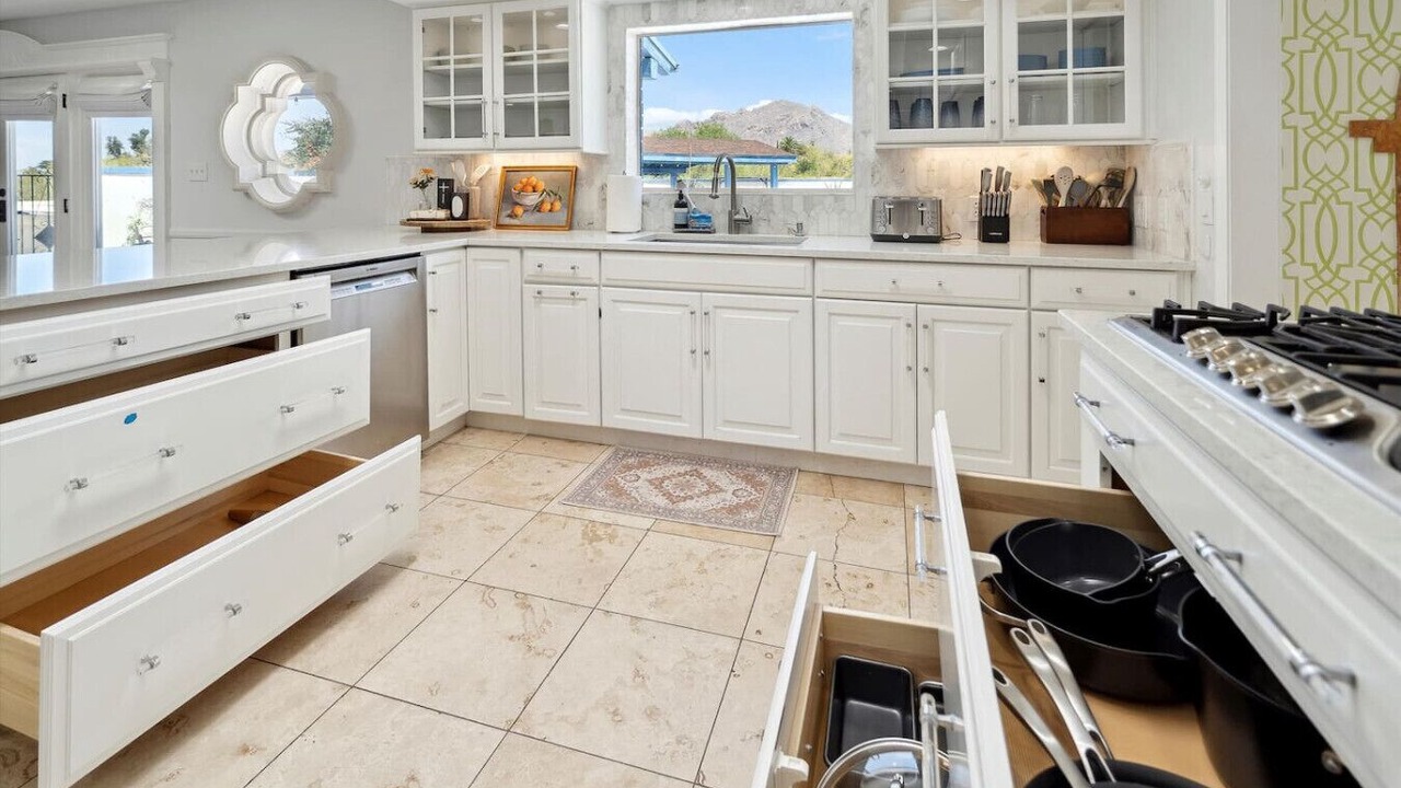 Photo of Kitchen in Catalina Foothills Estates