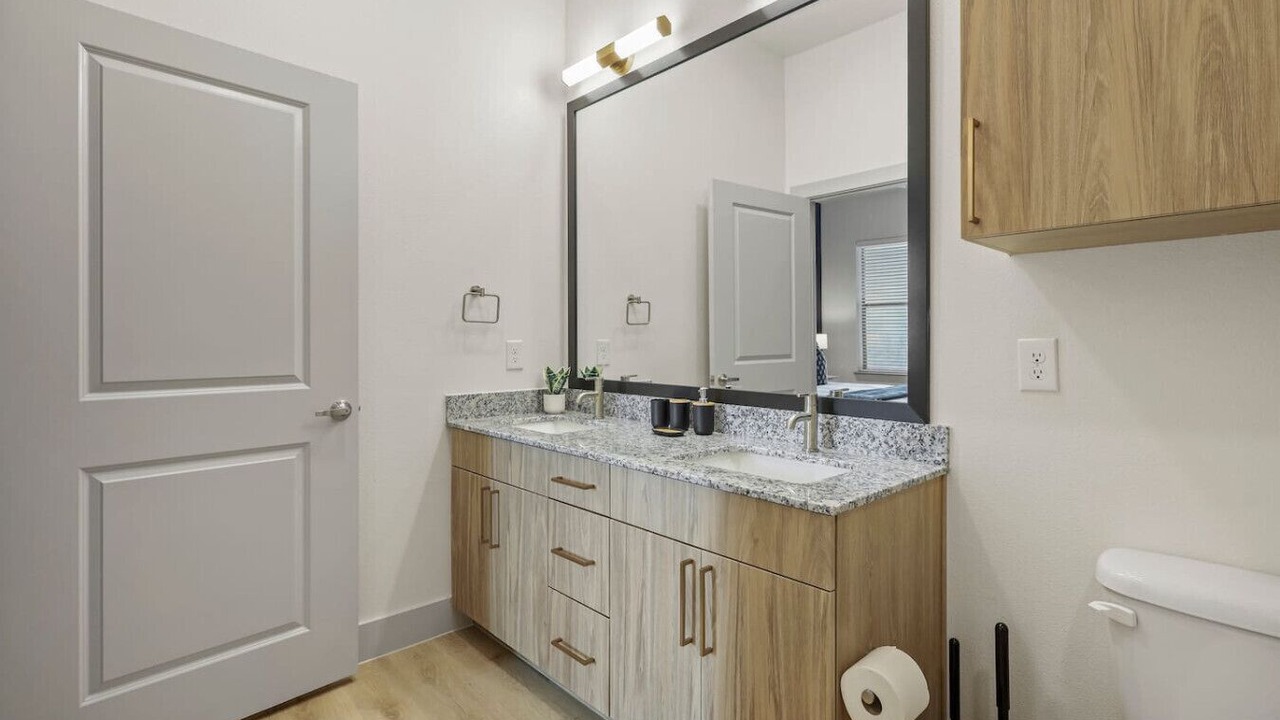 Photo of Bathroom in Far North Dallas