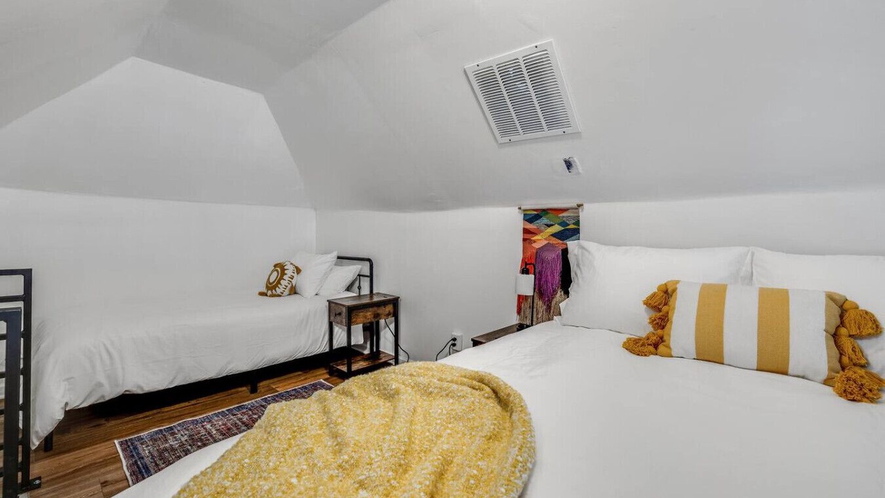 Photo of Bedroom in Detroit
