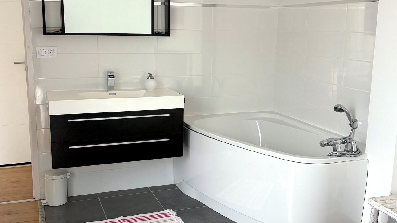 Photo of Bathroom in Santec