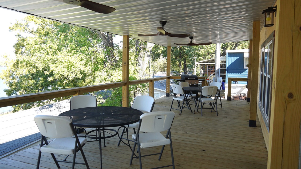Photo of Outdoor in Cookson